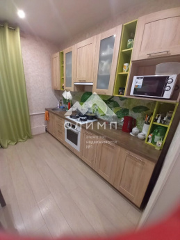 Россия, Вологодская область, Харовск, Клубная улица, 2