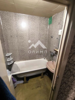 Россия, Вологодская область, Междуреченский муниципальный округ, село Шейбухта, Школьная улица, 2