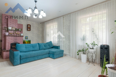 Россия, Вологодский муниципальный округ, посёлок Сосновка, улица Строителей, 11Б