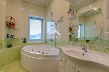 Россия, Вологда, улица Челюскинцев, 32