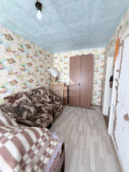 Россия, Вологодская область, Вашкинский муниципальный округ, село Липин Бор, улица 50 лет ВЛКСМ, 42