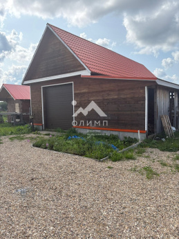 Россия, Архангельская область, Вельский район, муниципальное образование Усть-Вельское, деревня Заручевская, 23В