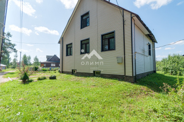 Россия, Вологодский муниципальный округ, посёлок Сосновка, улица Строителей, 11Б