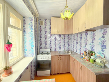 Россия, Вологодская область, Грязовецкий муниципальный округ, рабочий посёлок Вохтога, Юбилейная улица, 17