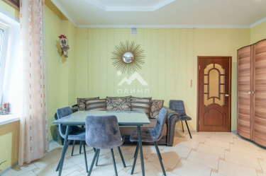 Россия, Вологда, улица Челюскинцев, 32