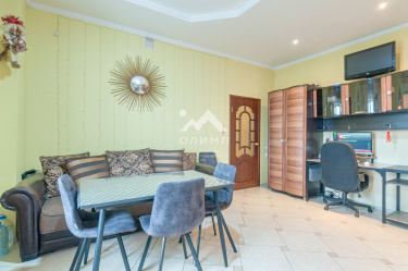 Россия, Вологда, улица Челюскинцев, 32