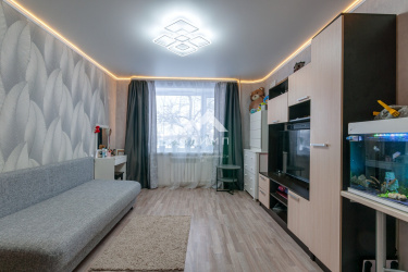 Россия, Вологодская область, Сокол, Продольная улица, 18