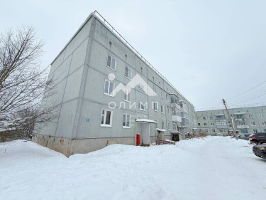 Россия, Вологодская область, Сокольский муниципальный округ, деревня Марковское, Центральная улица, 5