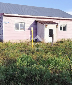 Россия, Вологодская область, Вашкинский муниципальный округ, село Липин Бор, Базовая улица, 36