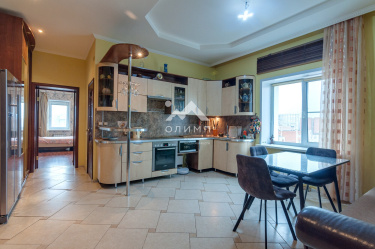 Россия, Вологда, улица Челюскинцев, 32