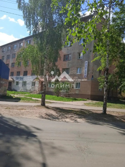 Россия, Вологодская область, рабочий посёлок Кадуй, улица Энтузиастов, 6