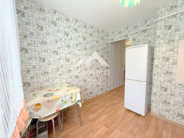 Россия, Вологодская область, Сокольский муниципальный округ, деревня Марковское, Центральная улица, 5