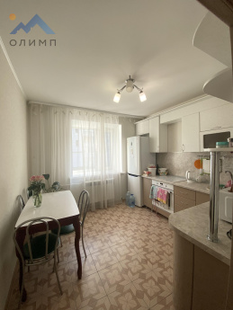 Вологодская область, Вологда, улица Возрождения, 26 14996